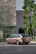 Skoda Superb Combi 2009 года